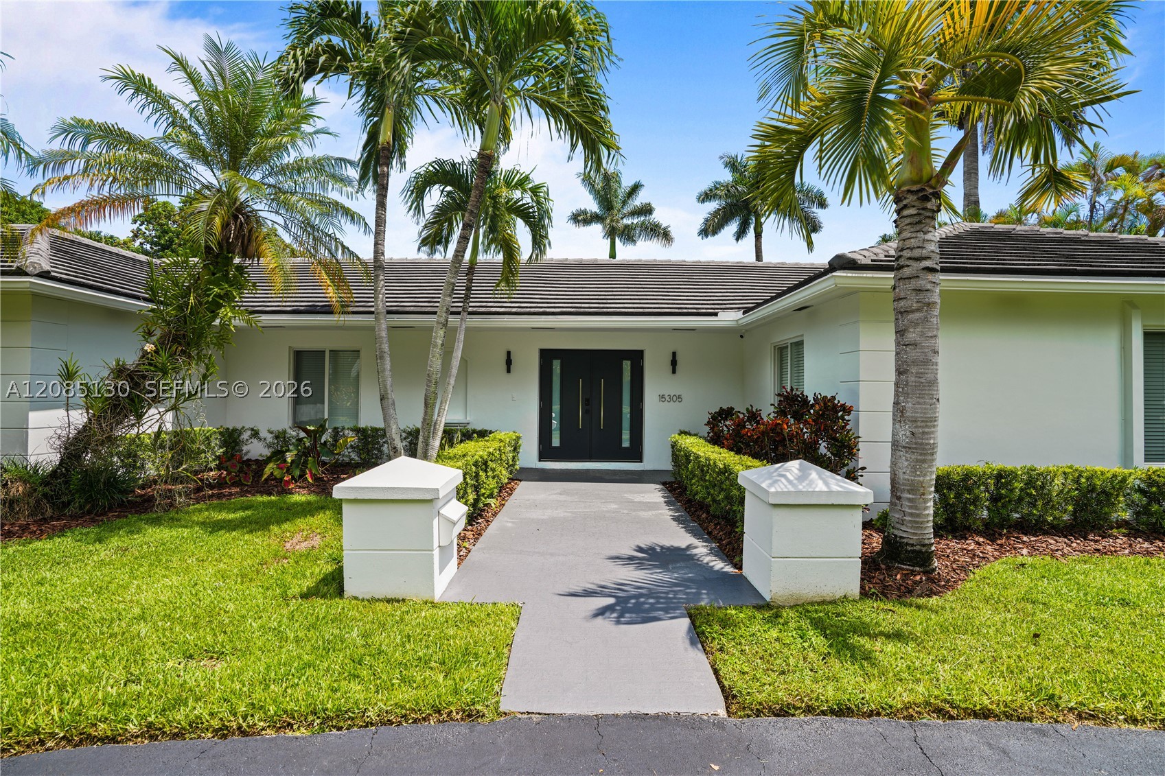 15305 SW 78th Ct — photo