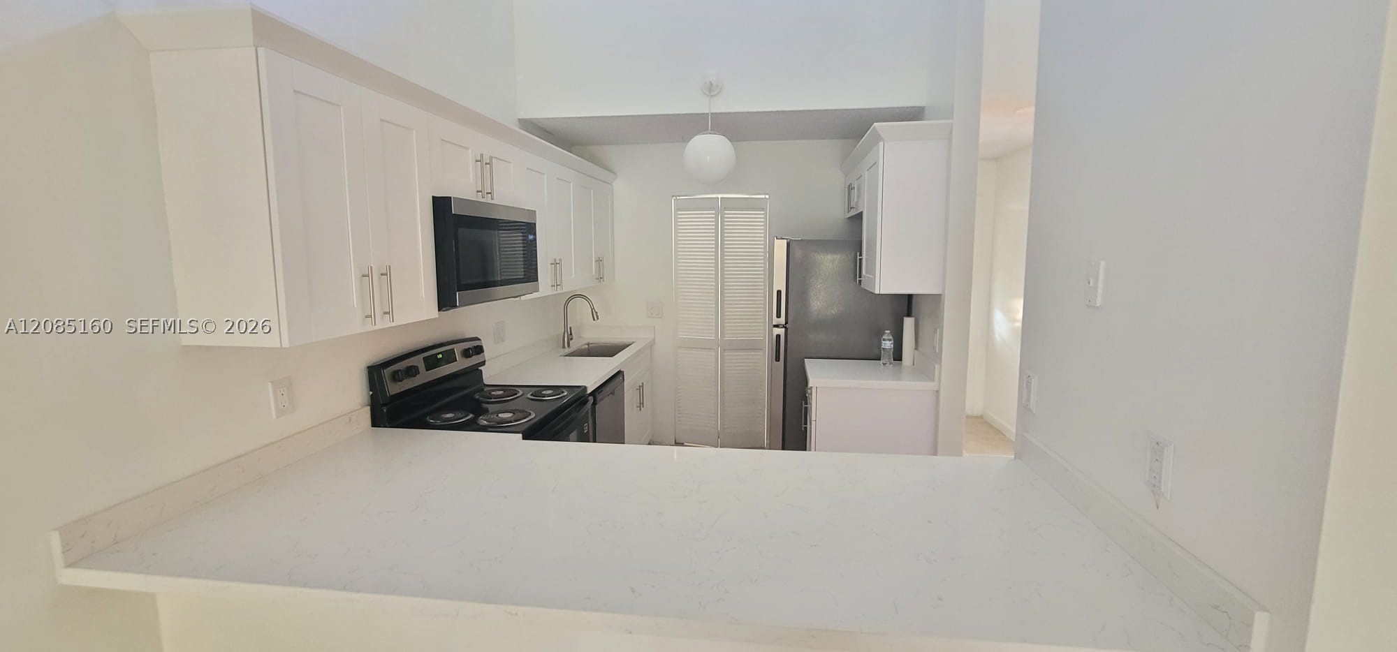 6948 SW 36th Ct 16-Z — photo