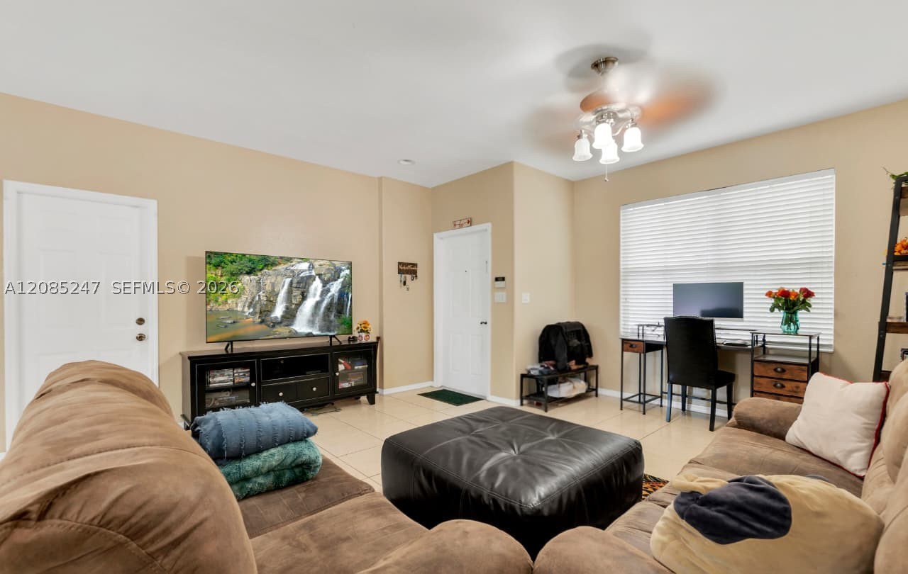 1481 SE 20th Road, Homestead, FL 33035 — photo 2