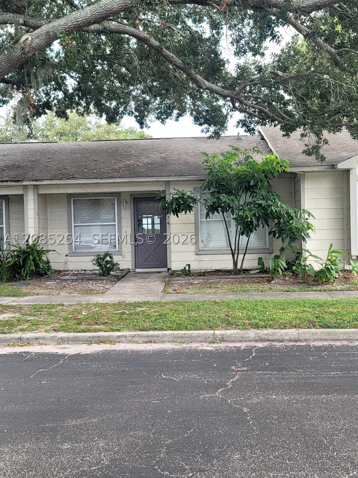 3254 Chesswood Avenue 3254 — photo