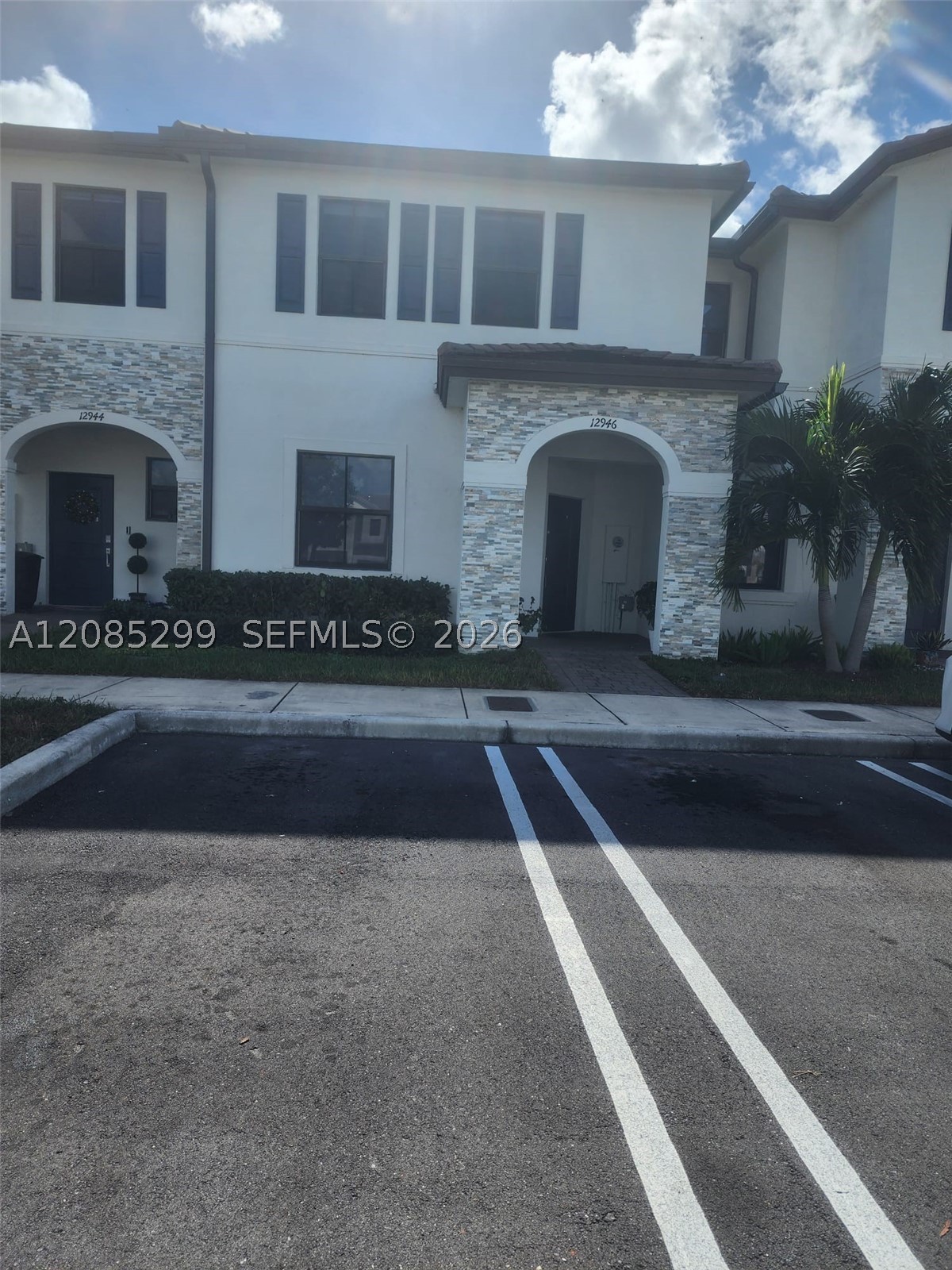 12946 SW 232nd Ter 12946 — photo