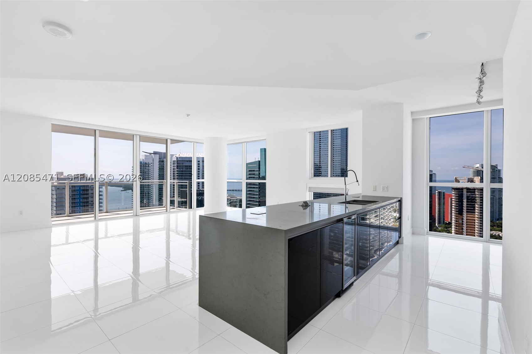 1080 Brickell Ave 3900-3901 — photo