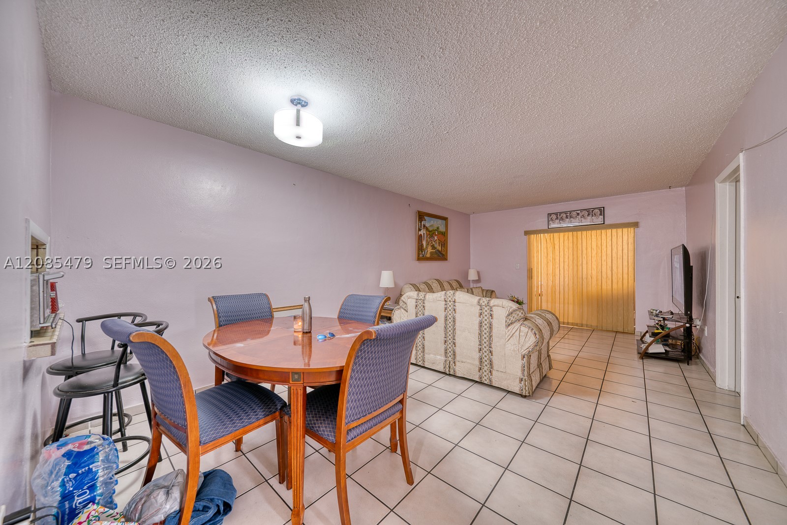 140 Royal Palm Rd 111 — photo