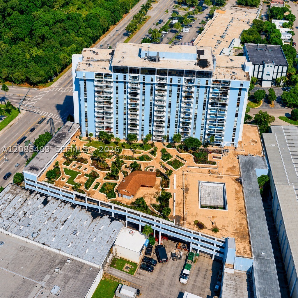13499 Biscayne Blvd Cu203 — photo