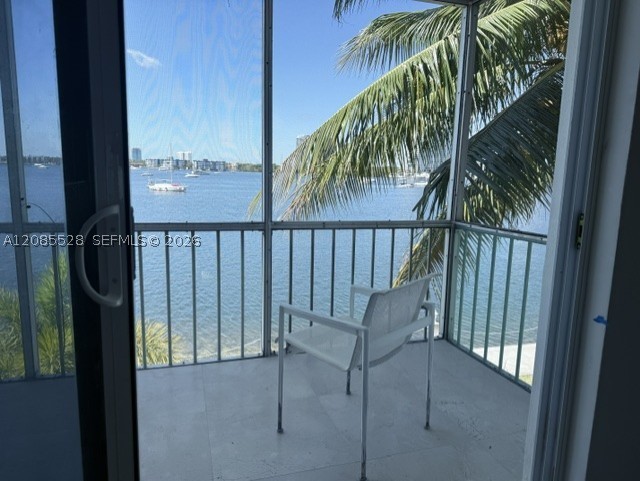 3000 Marcos Dr Unit P305 — photo