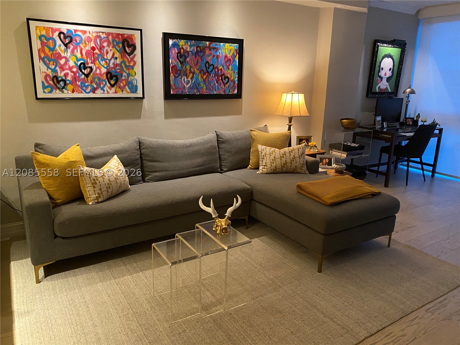 5401 Collins Ave 210 — photo