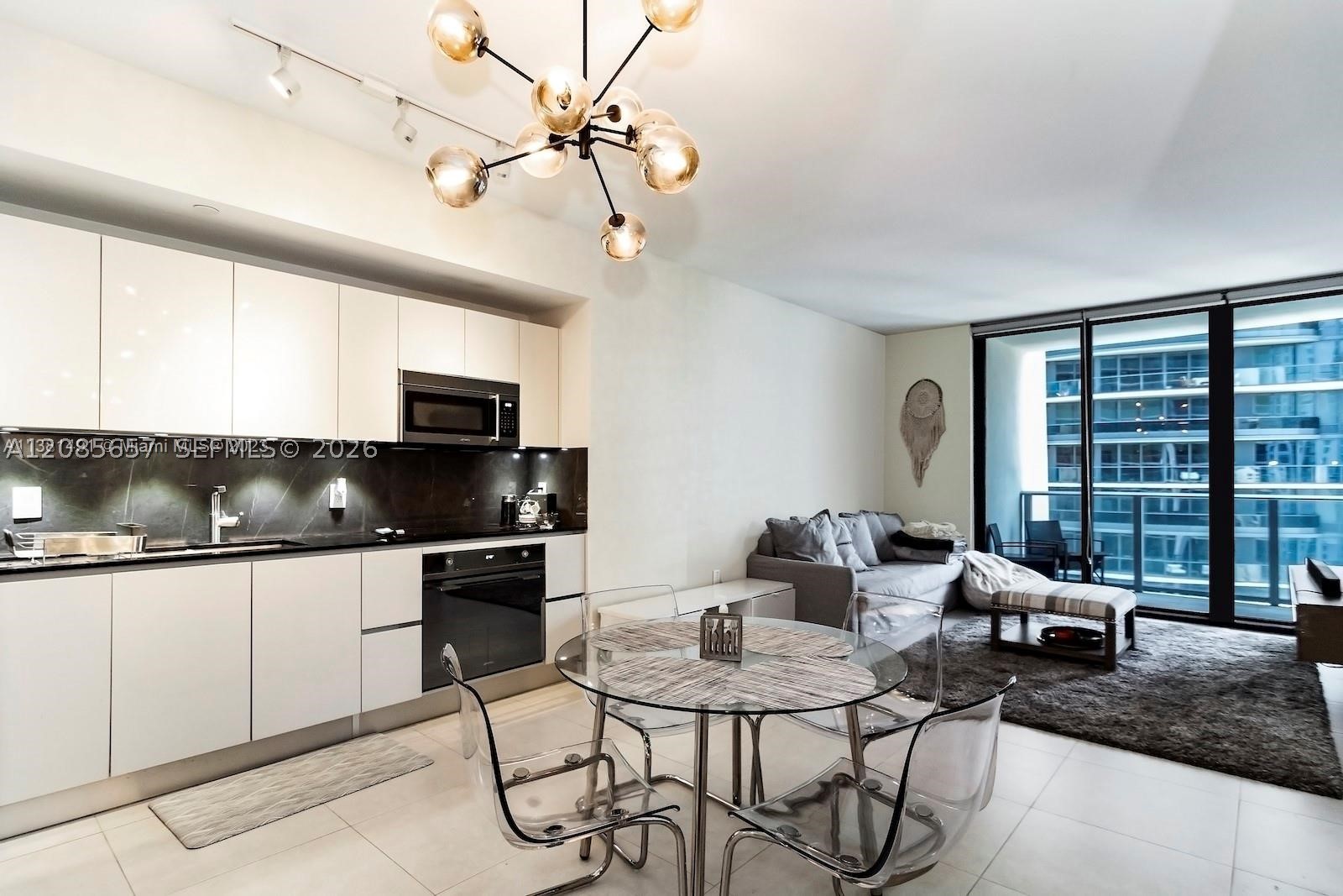 1010 Brickell Ave 2508 — photo