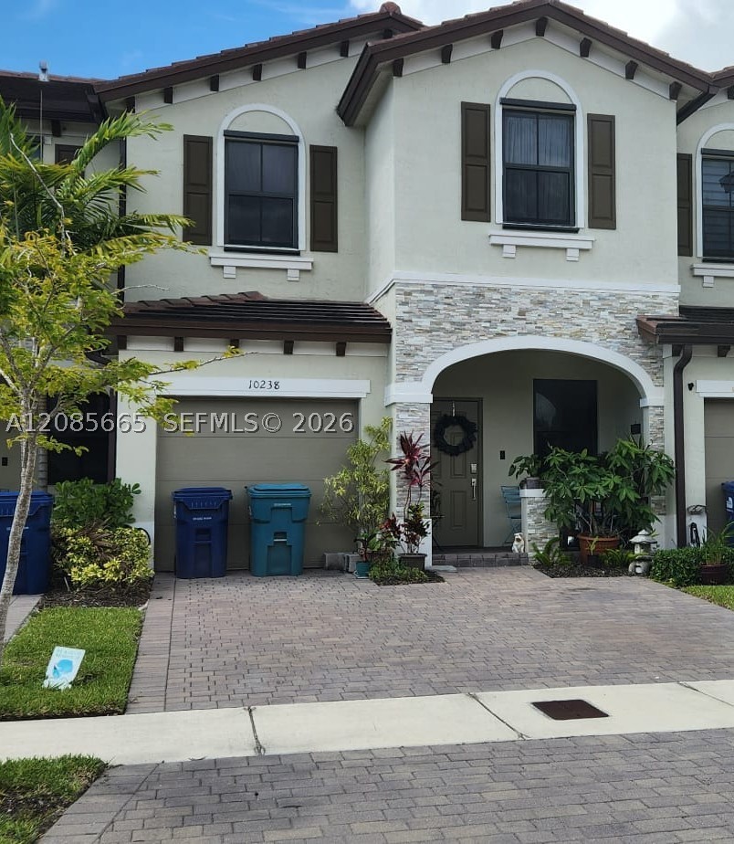 10238 SW 228th Ter — photo