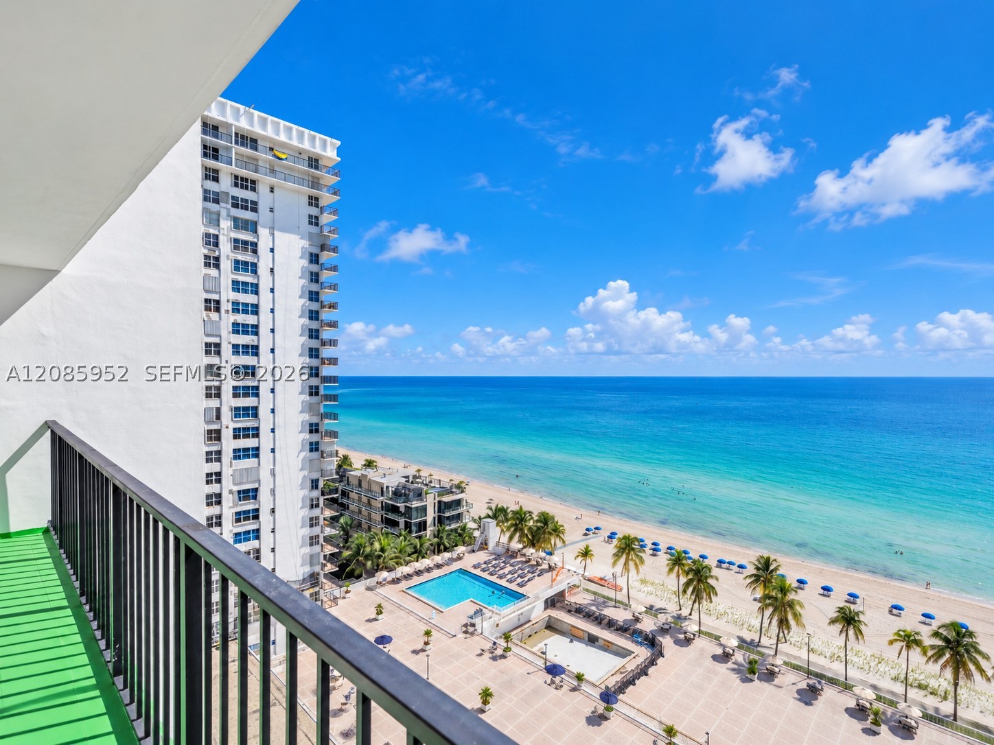 2401 S Ocean Dr 1702 — photo