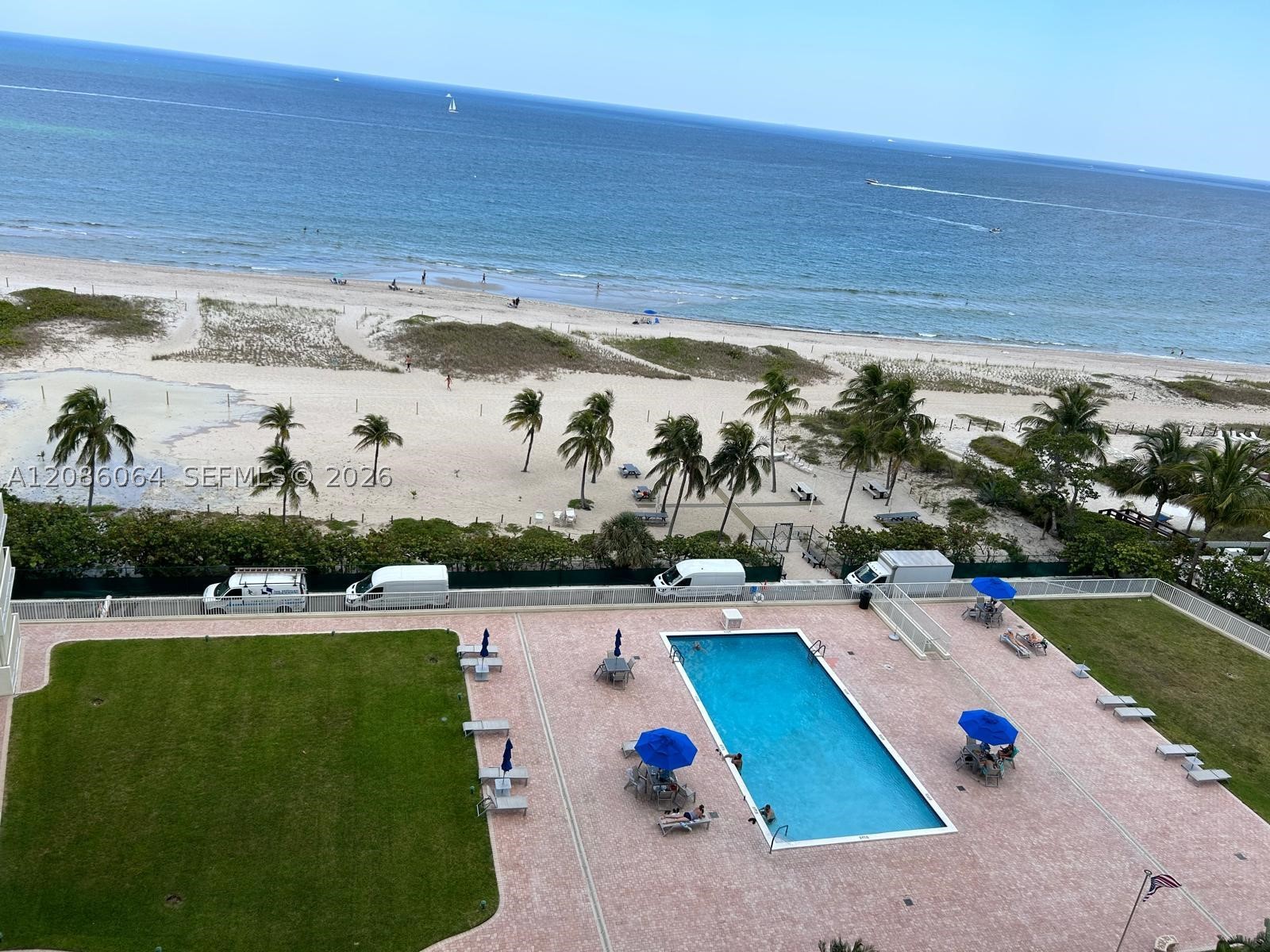 750 N Ocean Blvd 1106 — photo