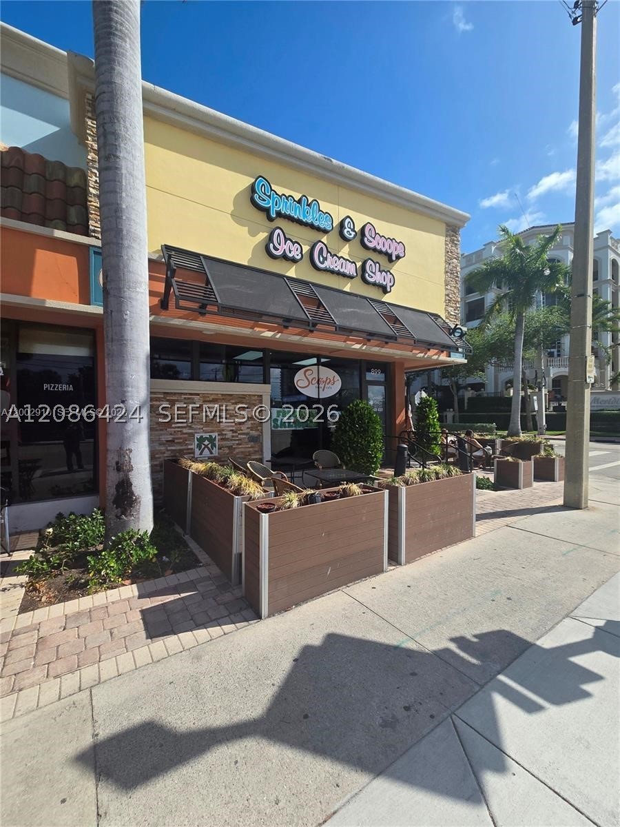899 E Palmetto Park Rd — photo