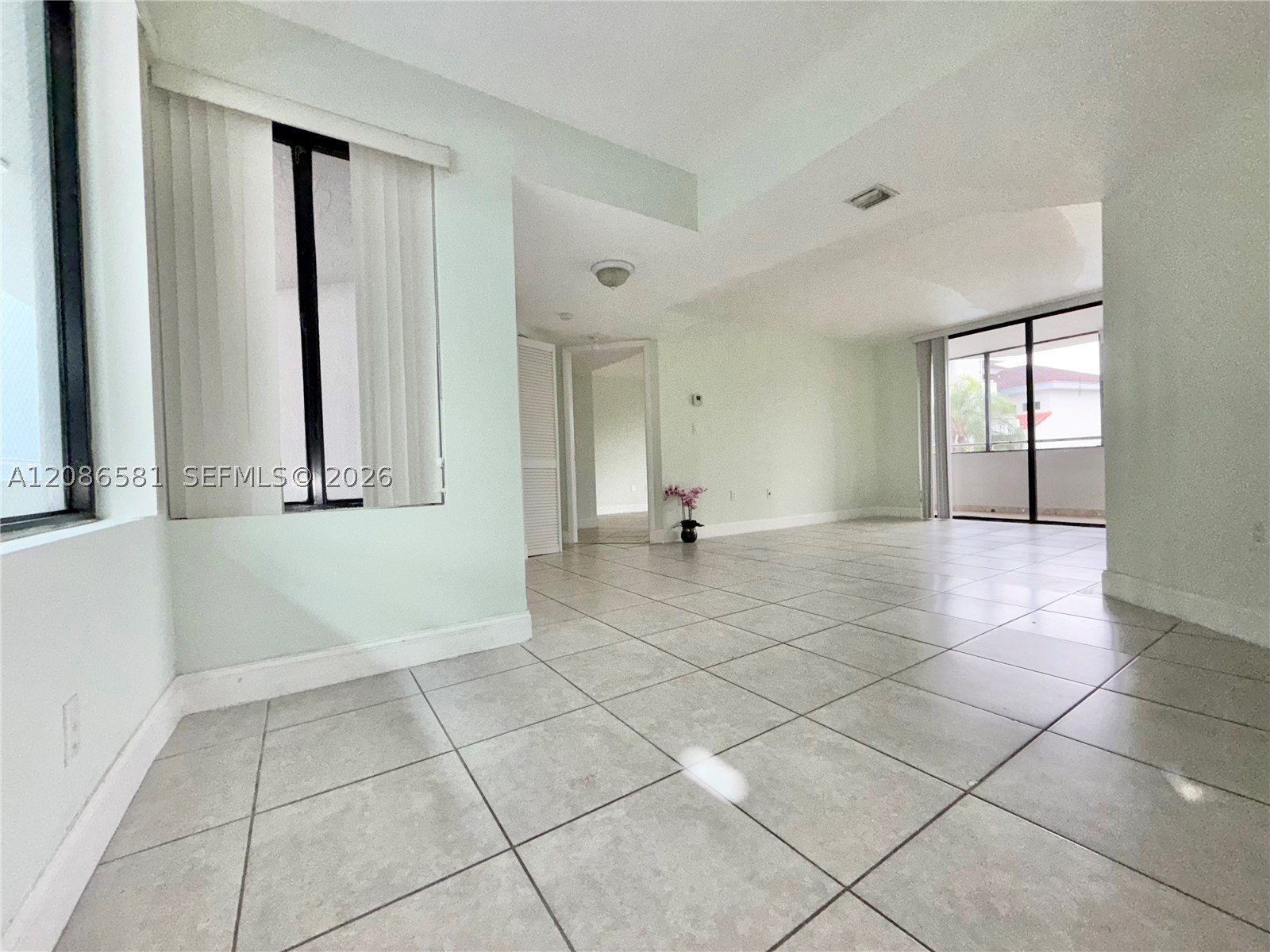 8205 SW 152nd Ave F-310 — photo