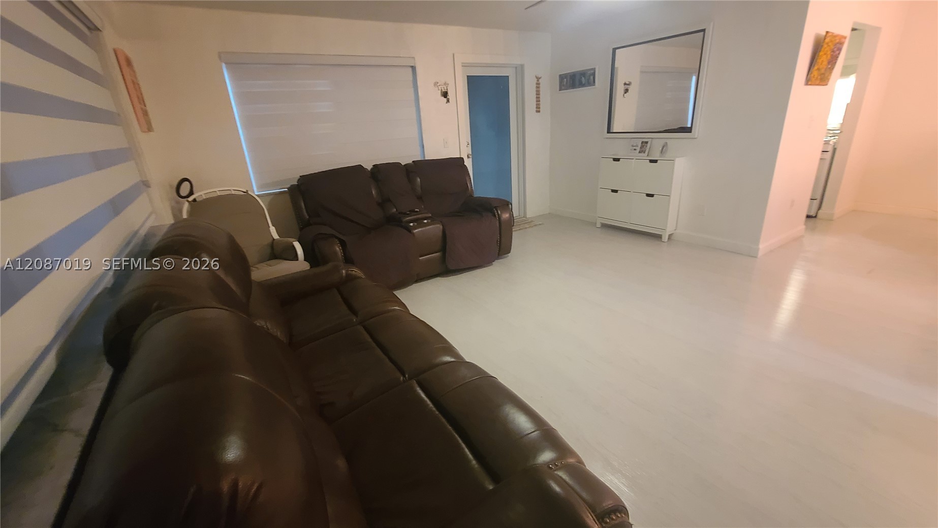 175 NE 203 Te 26 — photo