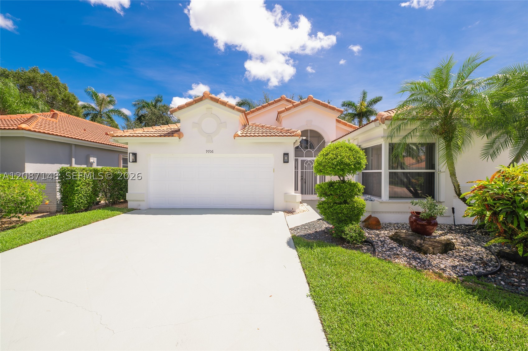 9706 Harbour Lake Cir — photo