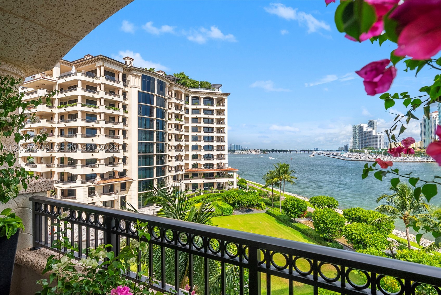 7052 Fisher Island Dr 7052 — photo