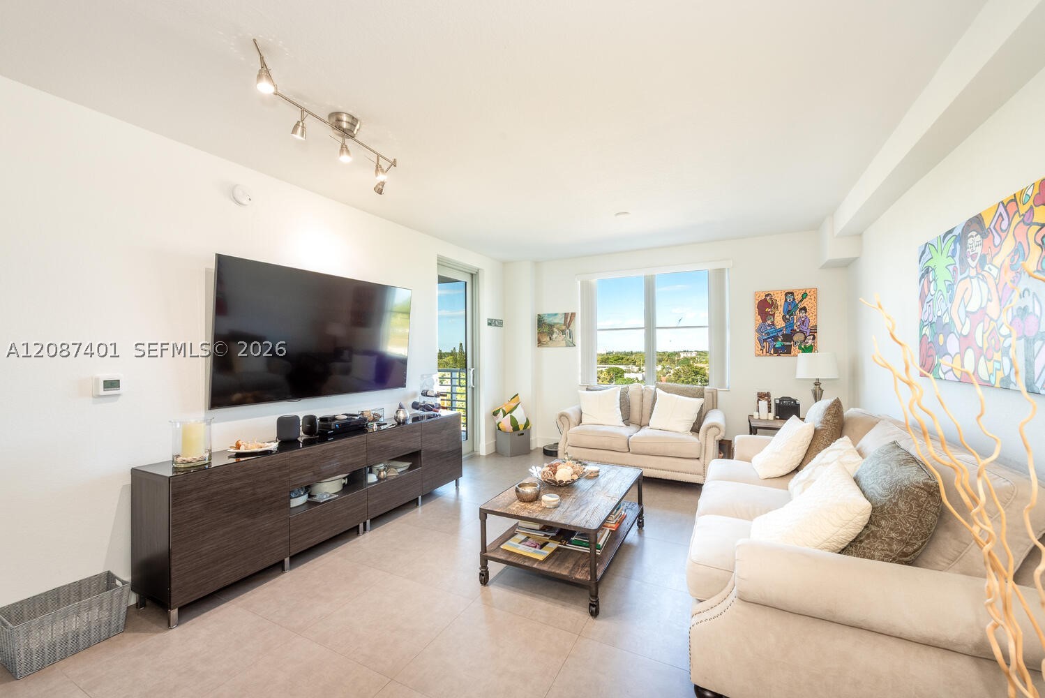 1830 Radius Dr 709 — photo