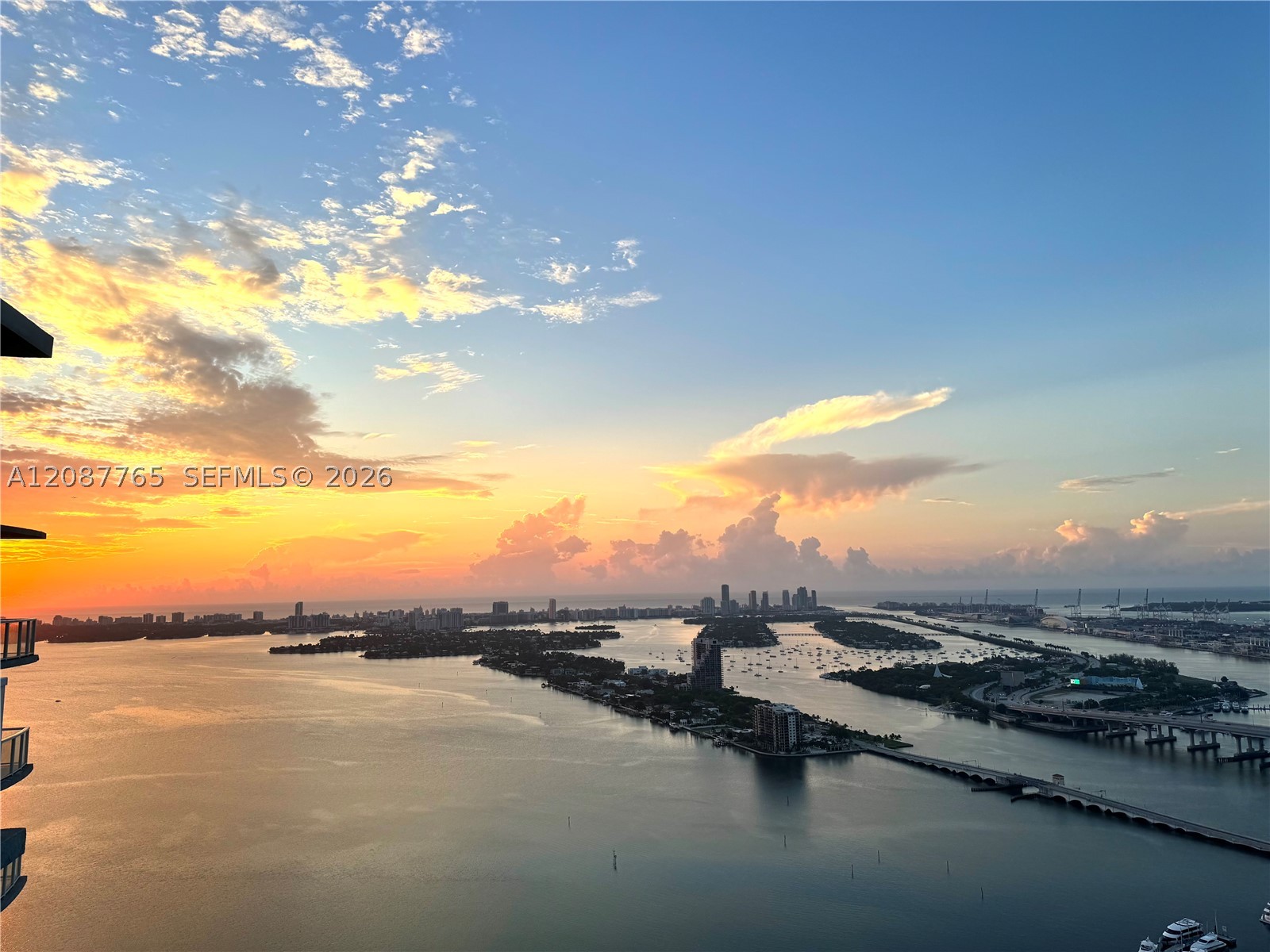 1900 N Bayshore Dr 5103 — photo