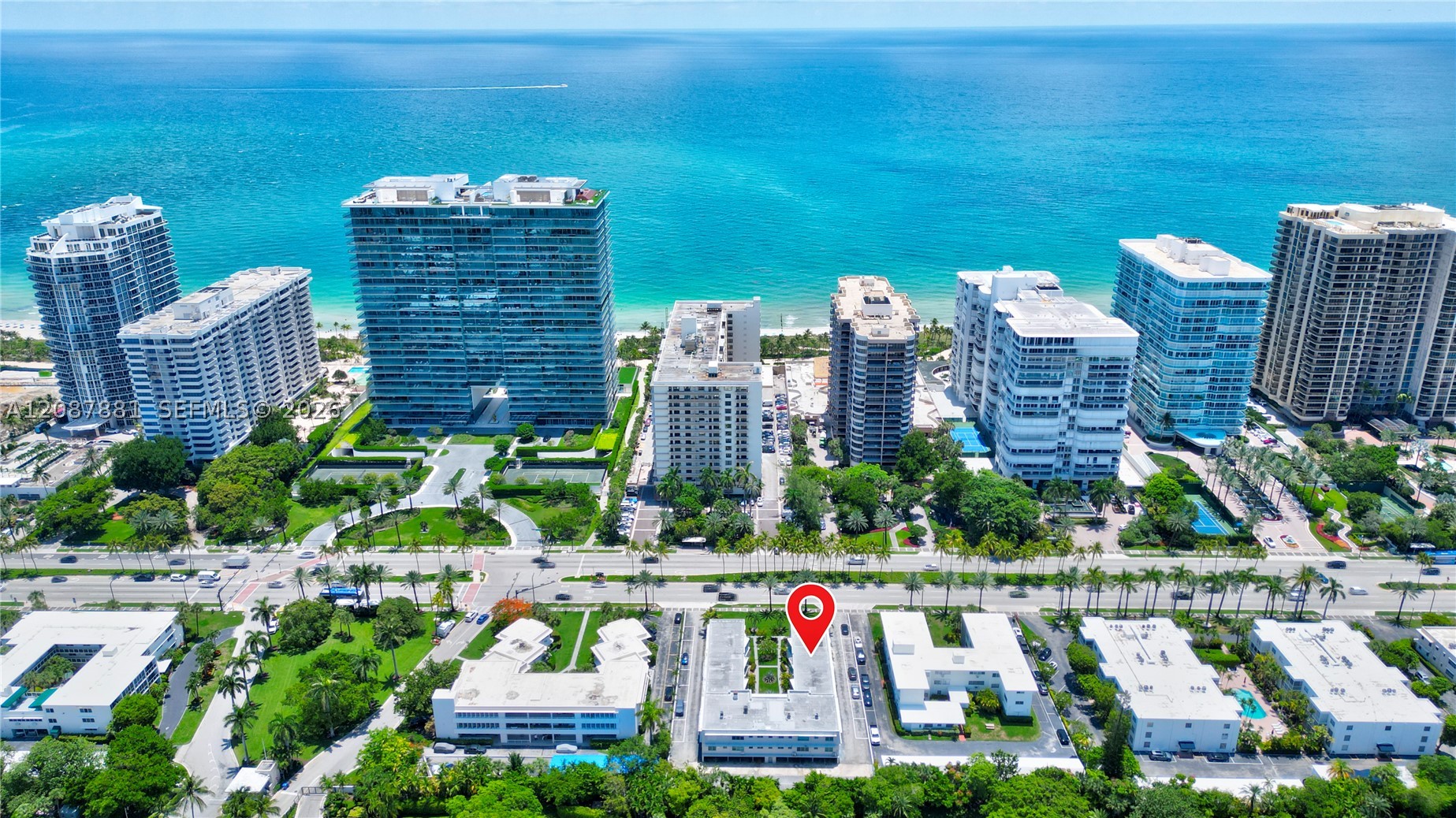 10178 Collins Ave 107 — photo