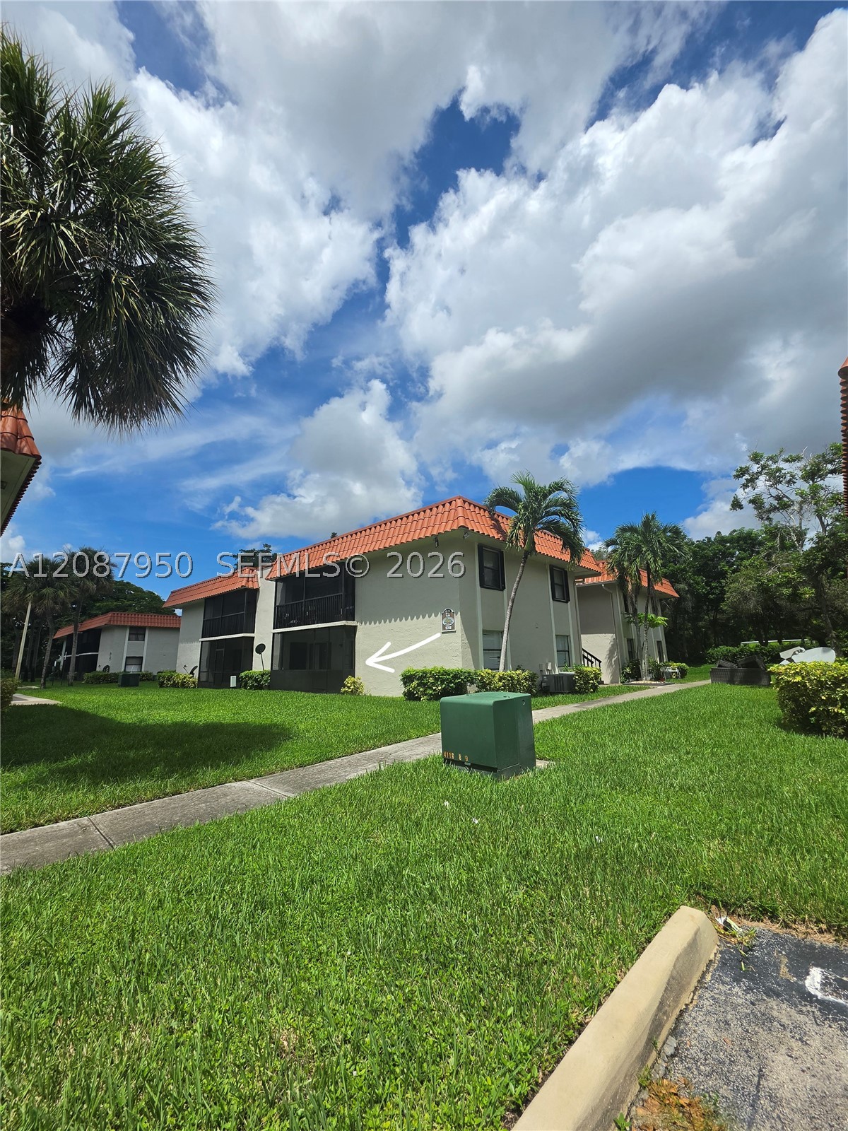 9708 Hammocks Blvd 101-32 — photo