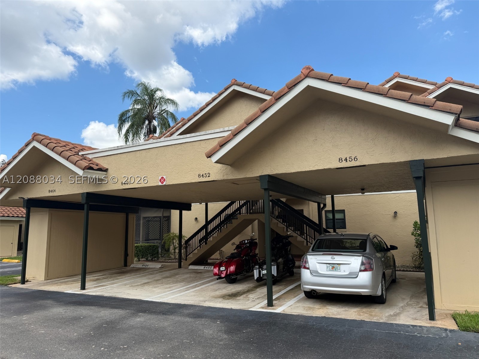 8460 Shadow Ct 1-4 — photo