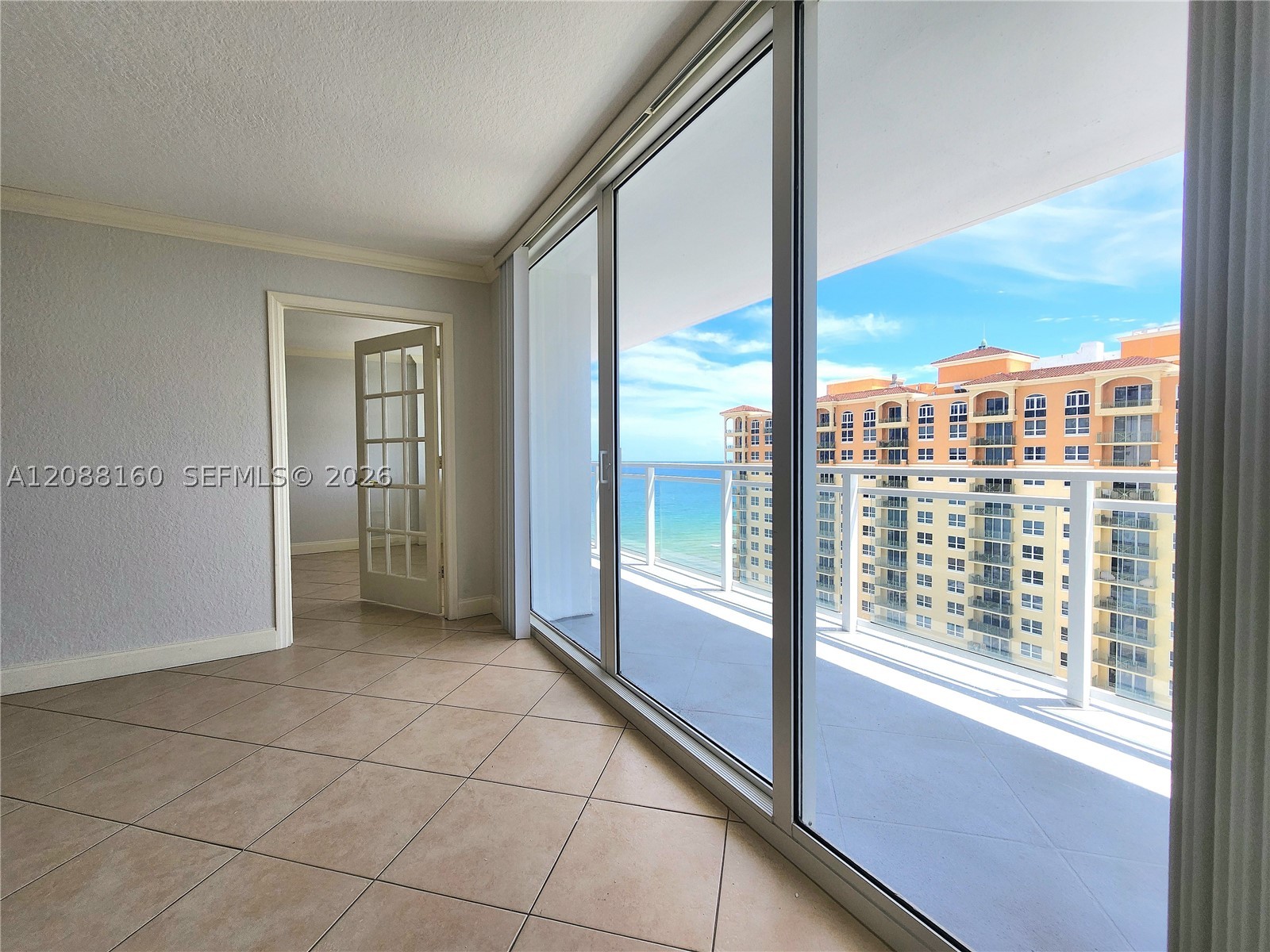2030 S Ocean Dr 1710 — photo