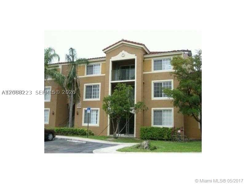 2071 Renaissance Blvd 305 — photo