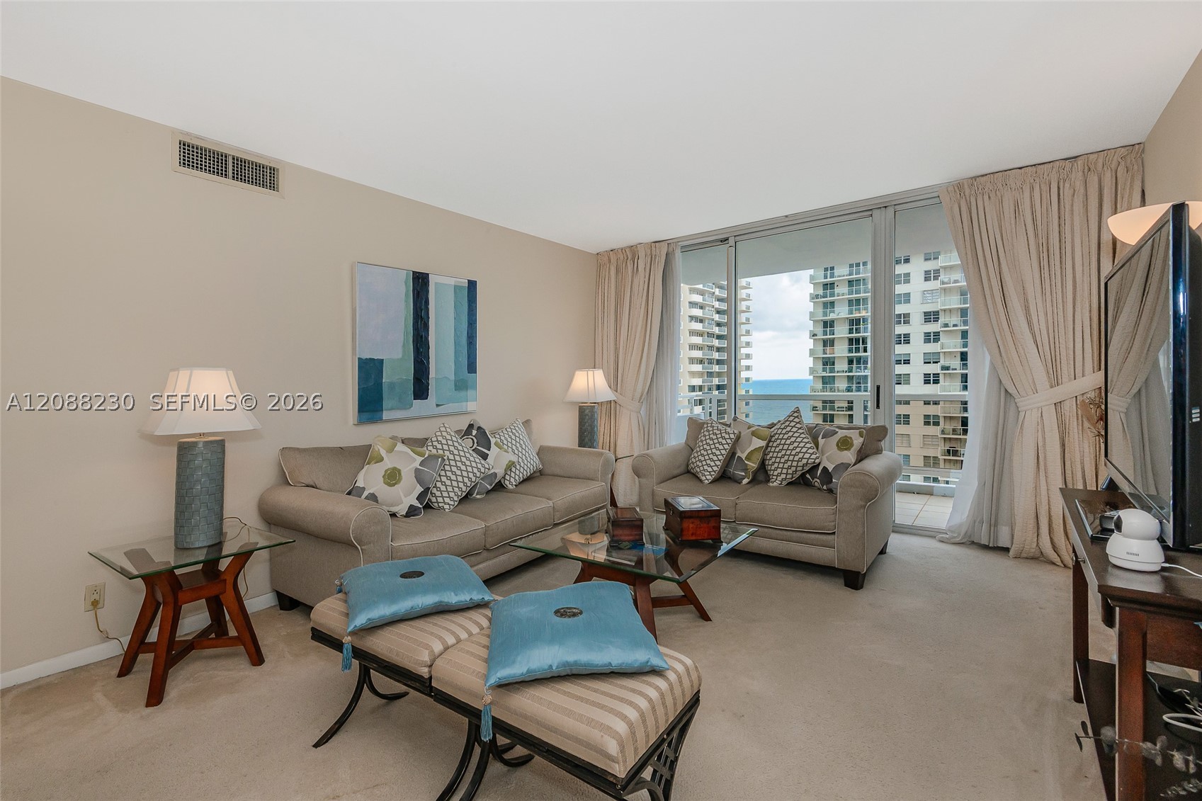 5700 Collins Ave 12D — photo
