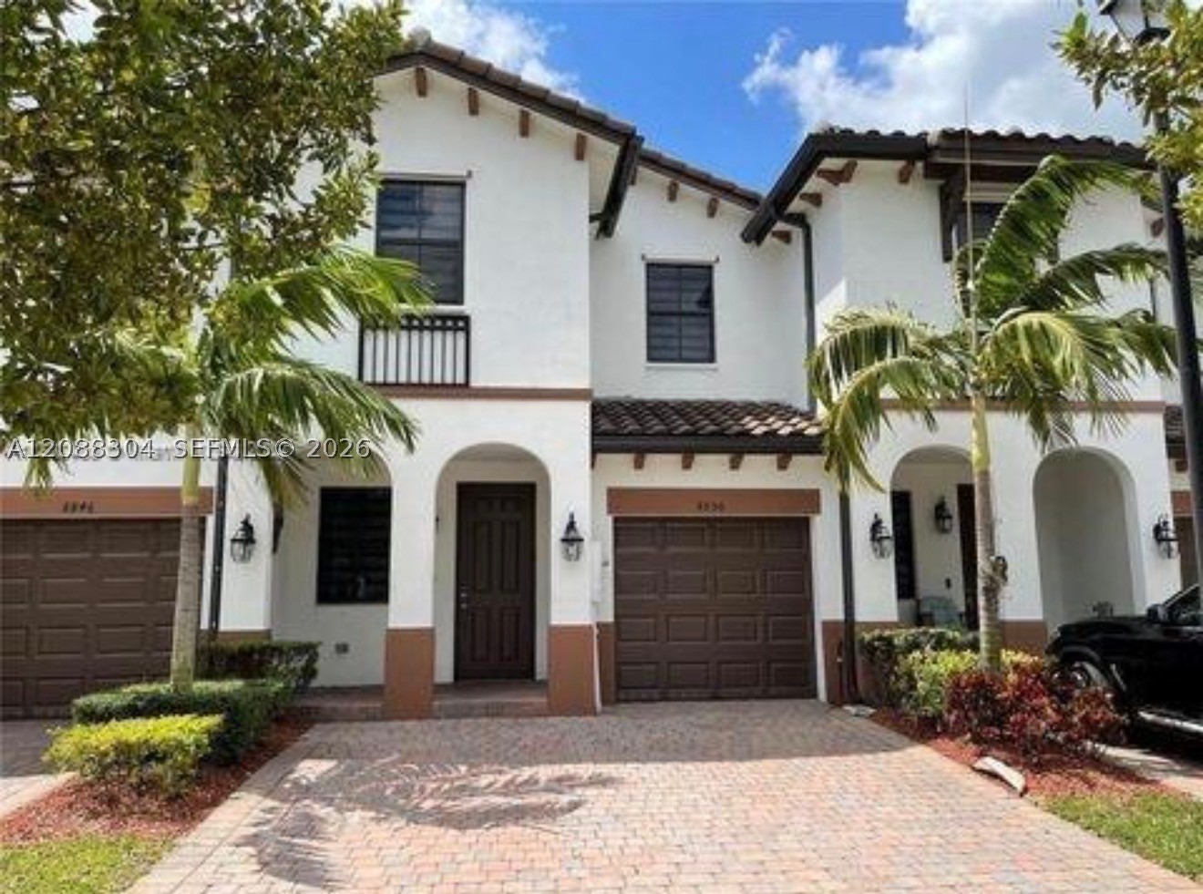 8917 NW 102 Ct 0 — photo