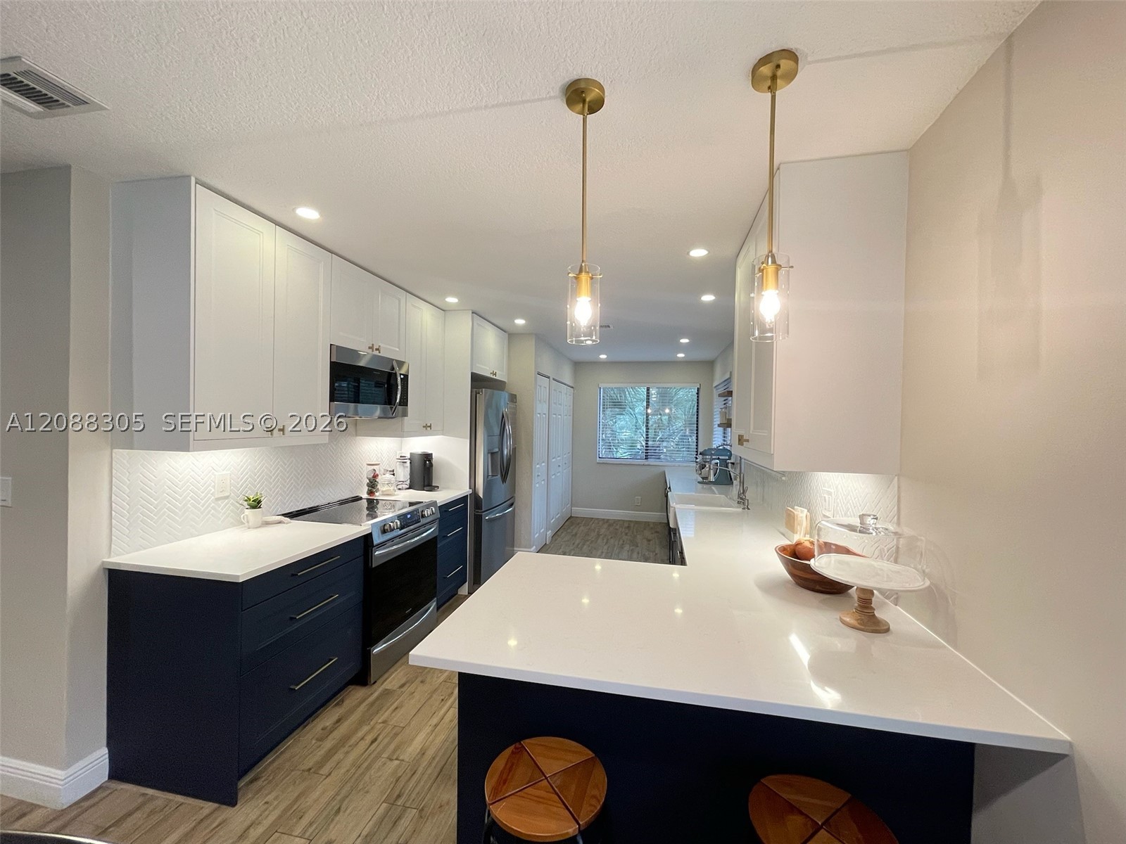 2221 SW 92nd Ter 1903 — photo
