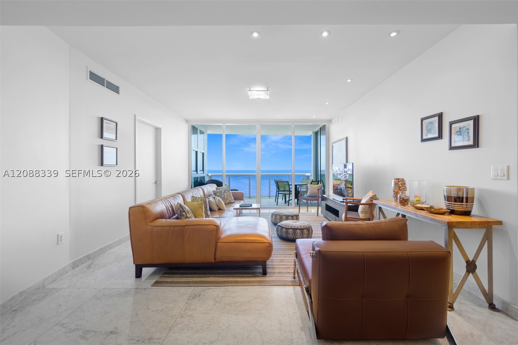 18201 Collins Ave 1006 — photo