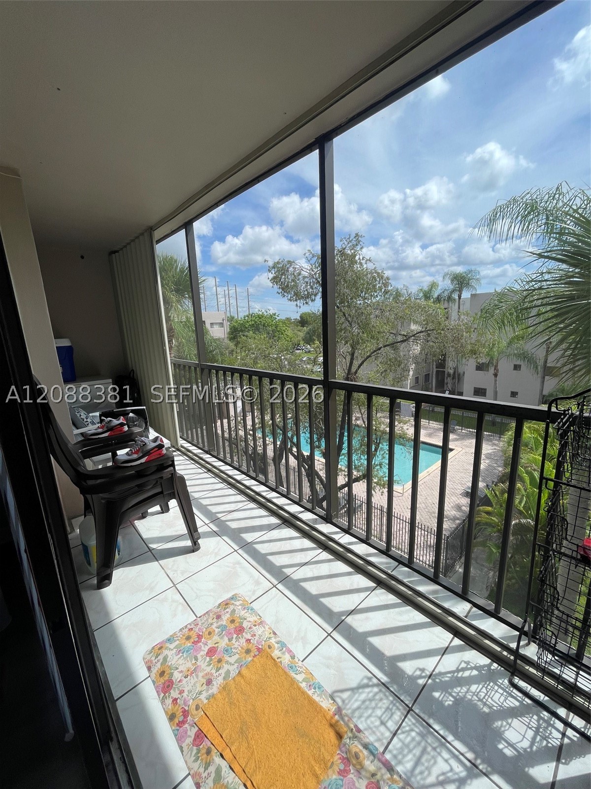 8420 SW 133rd Ave Rd 407 — photo