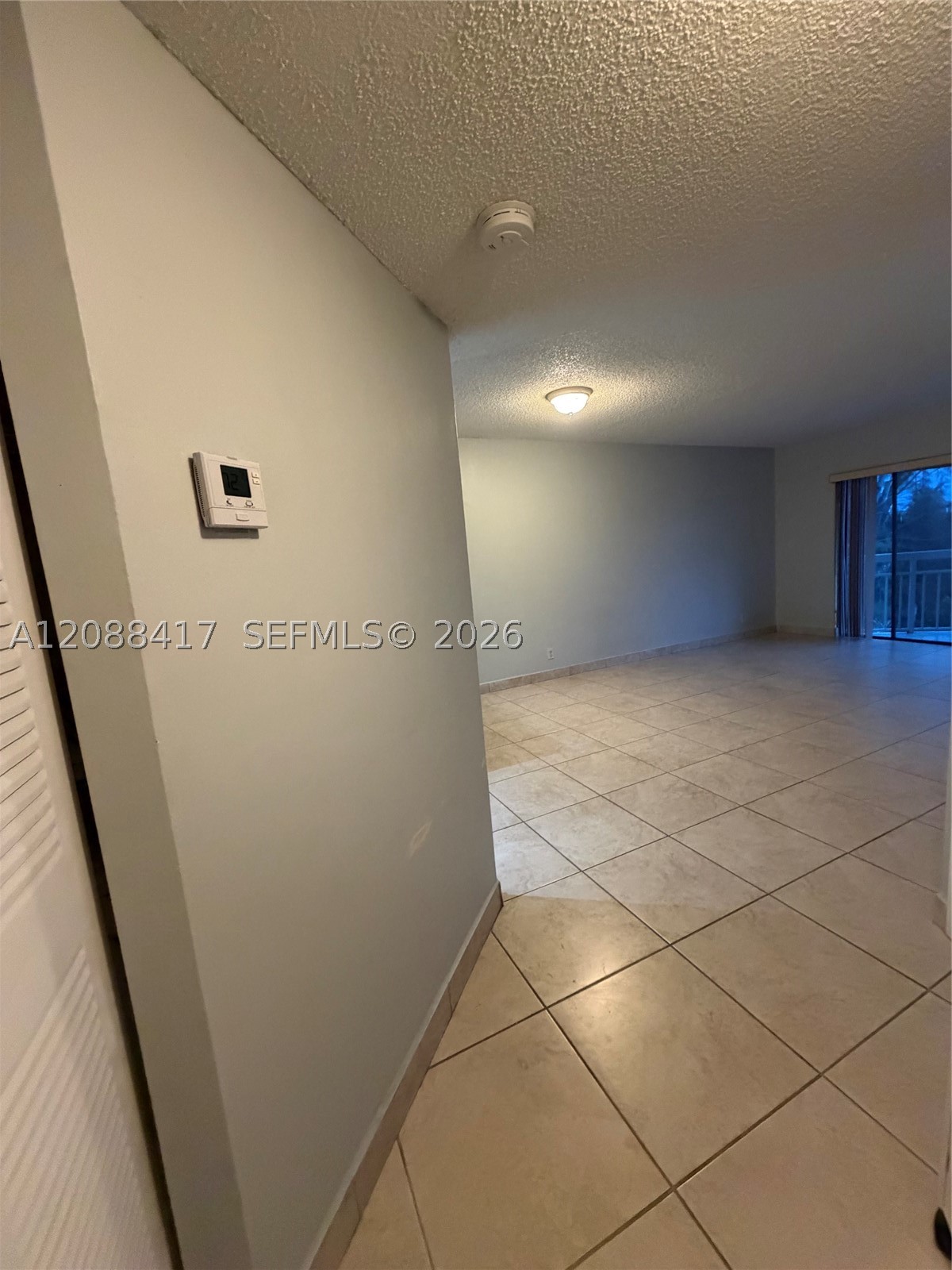 8290 Lake Dr 540 — photo