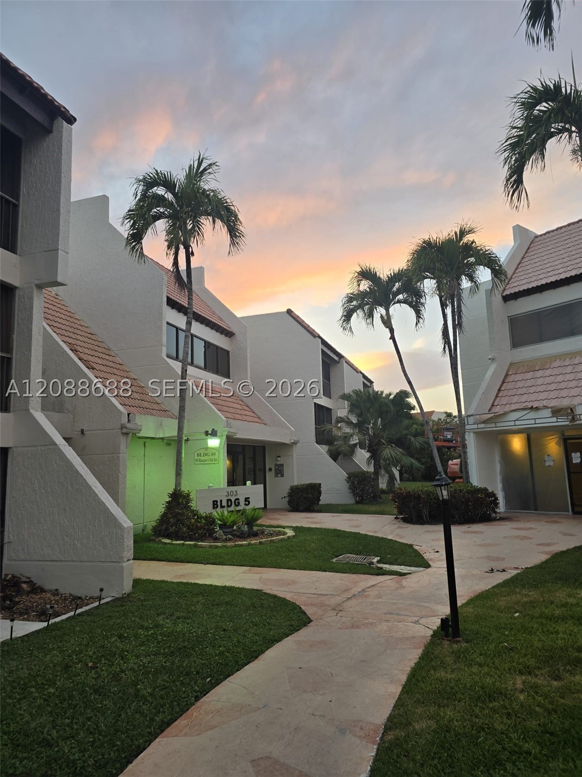 303 Racquet Club Road #311, Weston, FL 33326 — photo 2