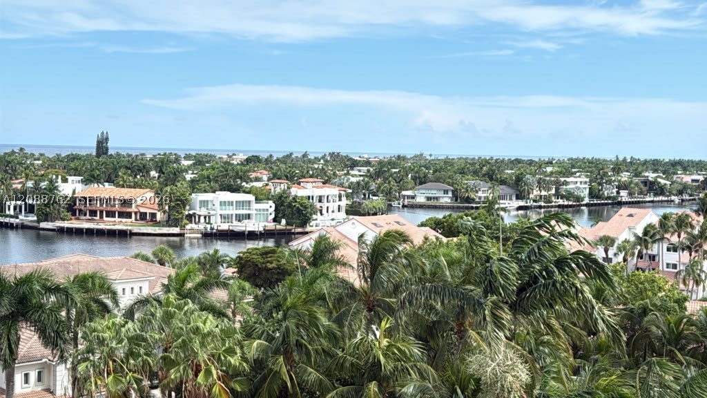 21050 Point Pl 802 — photo