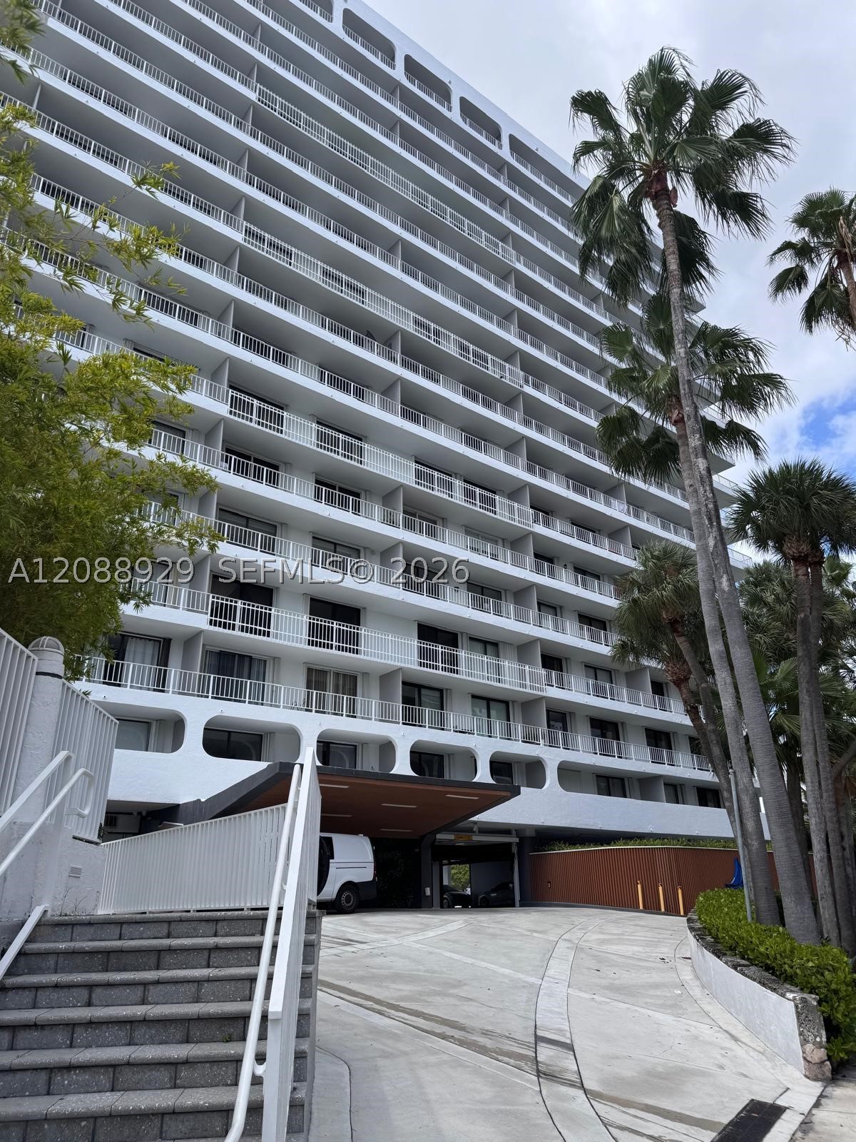 200 SE 15th Rd 7D — photo