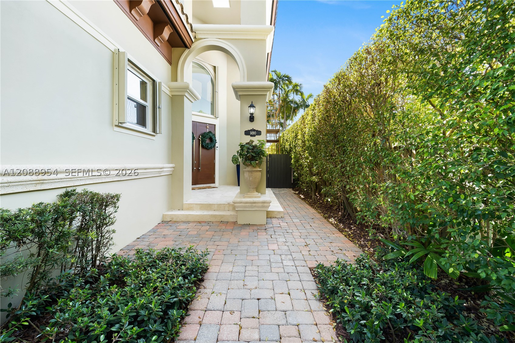 1490 Cleveland Road, Miami Beach, FL 33141 — photo 2