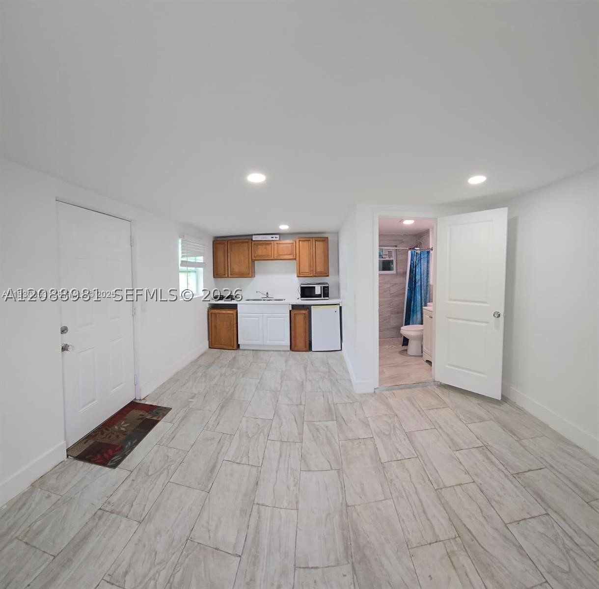 10241 Haitian Dr 1 — photo