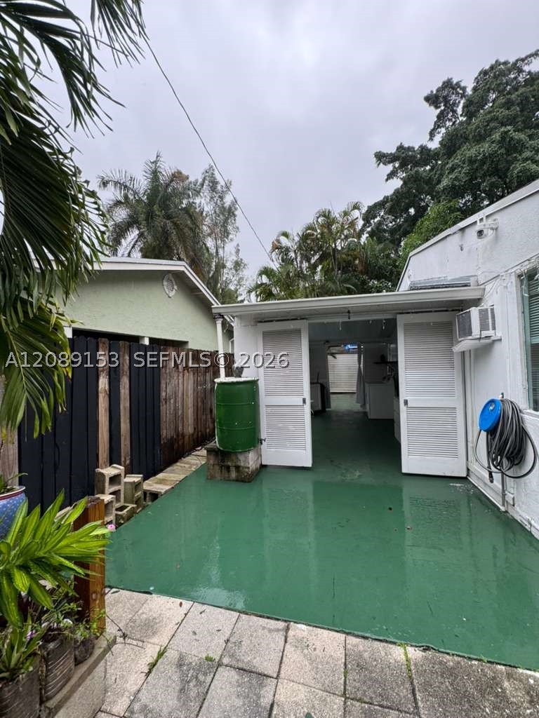 1416 SW 27th St — photo