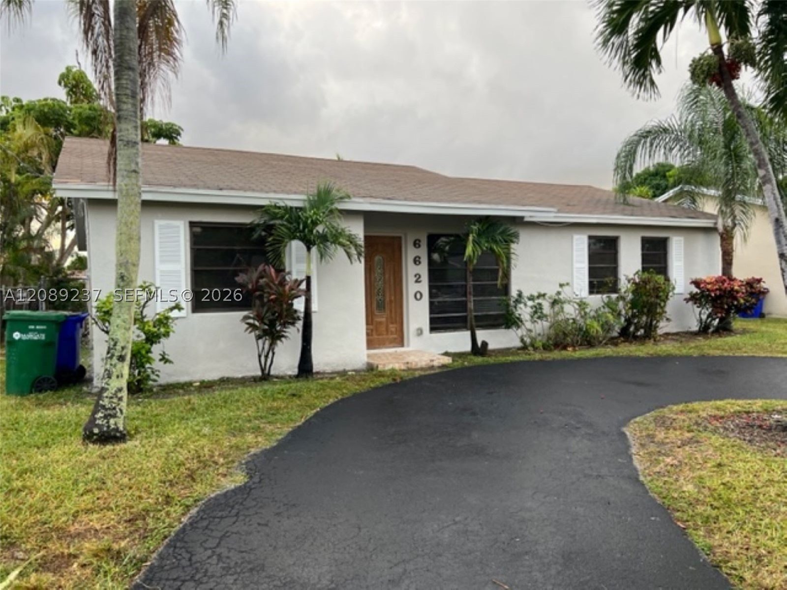 6620 NW 24th Ct 6620 — photo