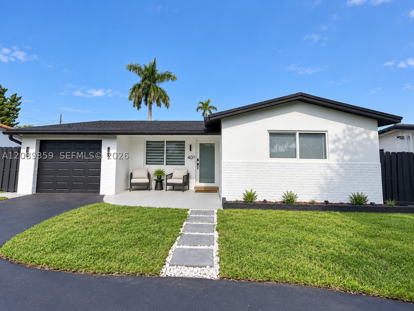 401 S Highland Dr — photo