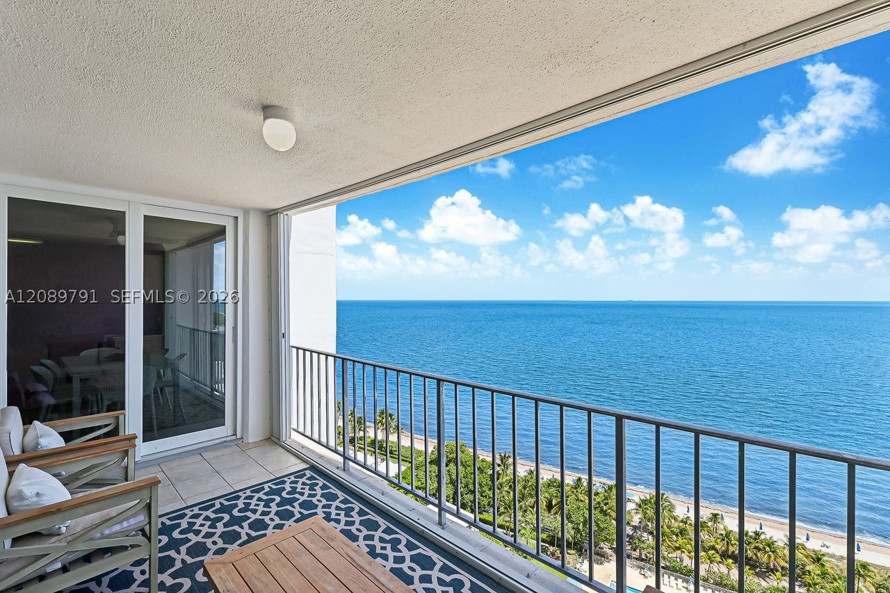 881 Ocean Dr 19C — photo