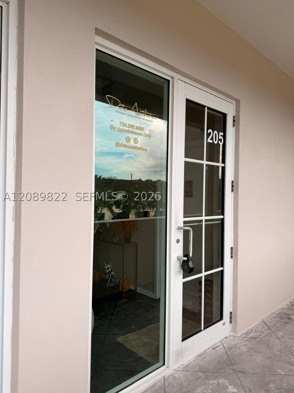 2501 SW 101st Ave 1-205 — photo