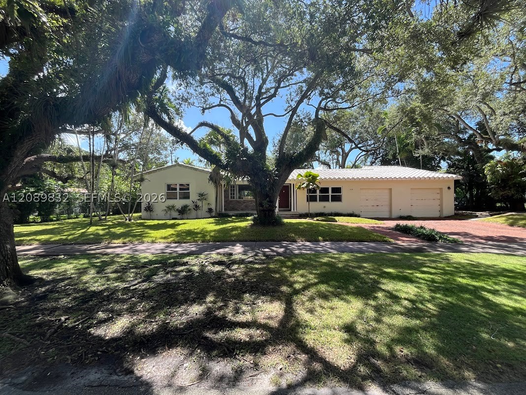 508 Castania Ave — photo