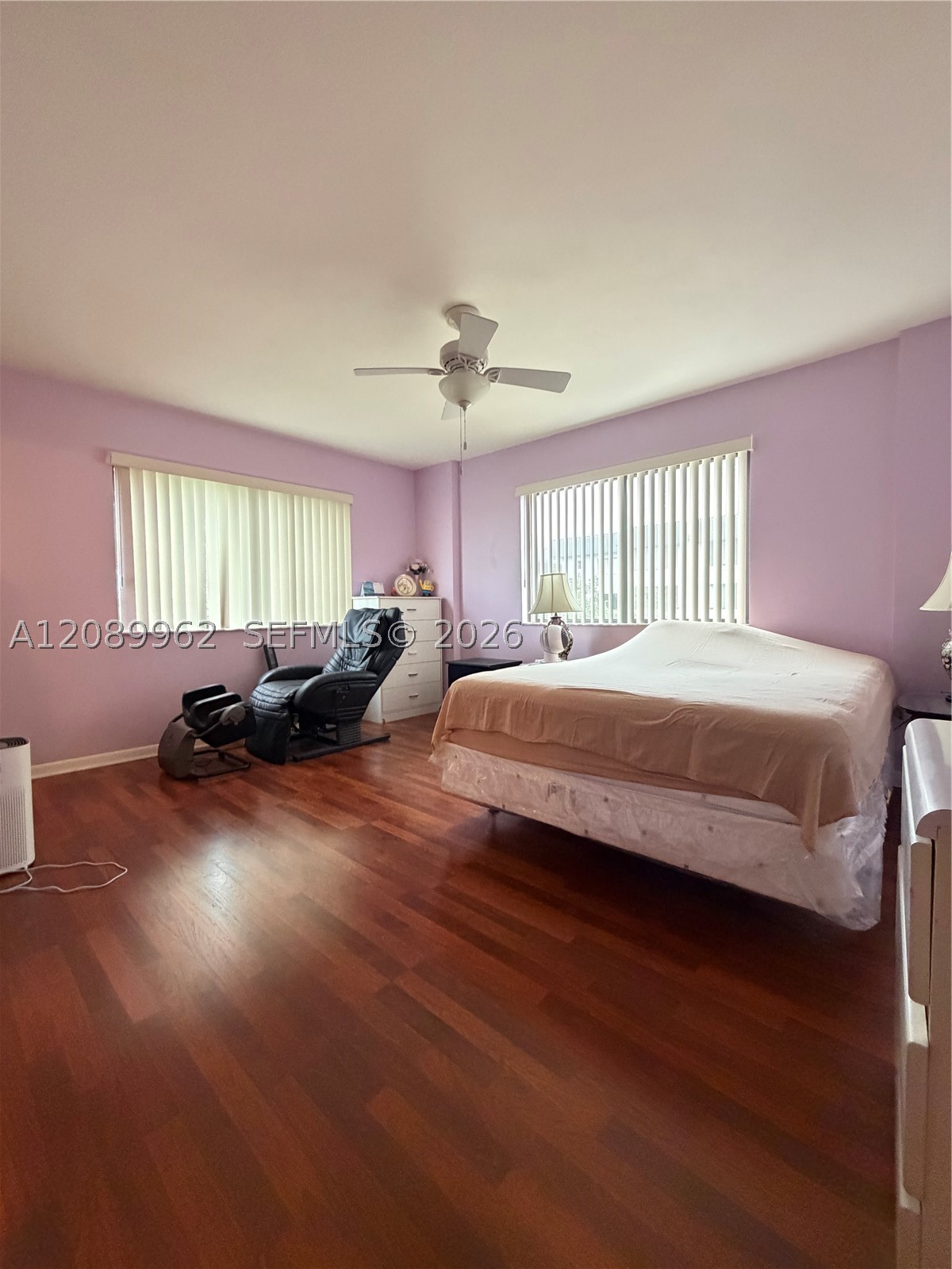 8020 Hampton Blvd 401 — photo