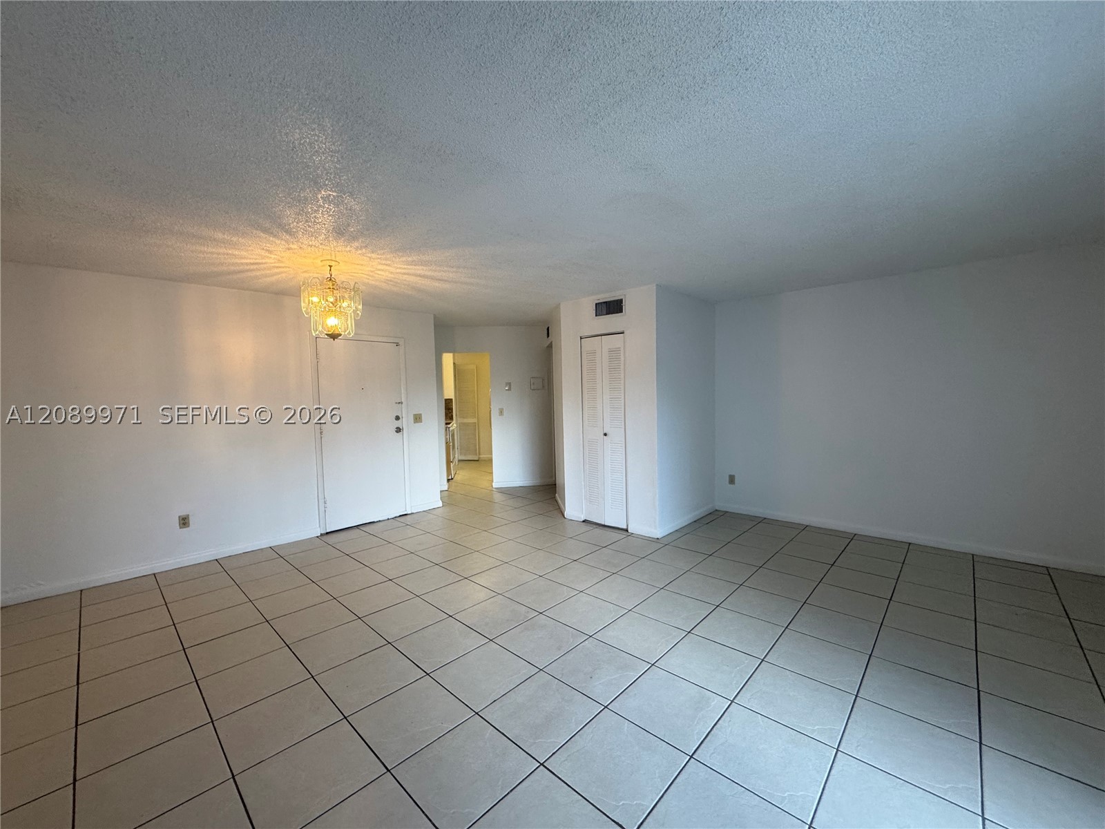 888 NE 132nd St 205 — photo