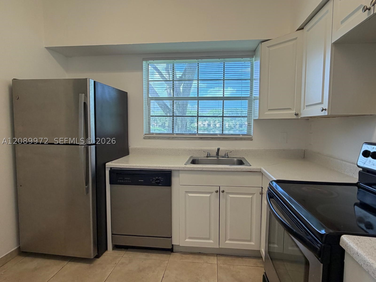 641 Cypress Lake Blvd J18 — photo