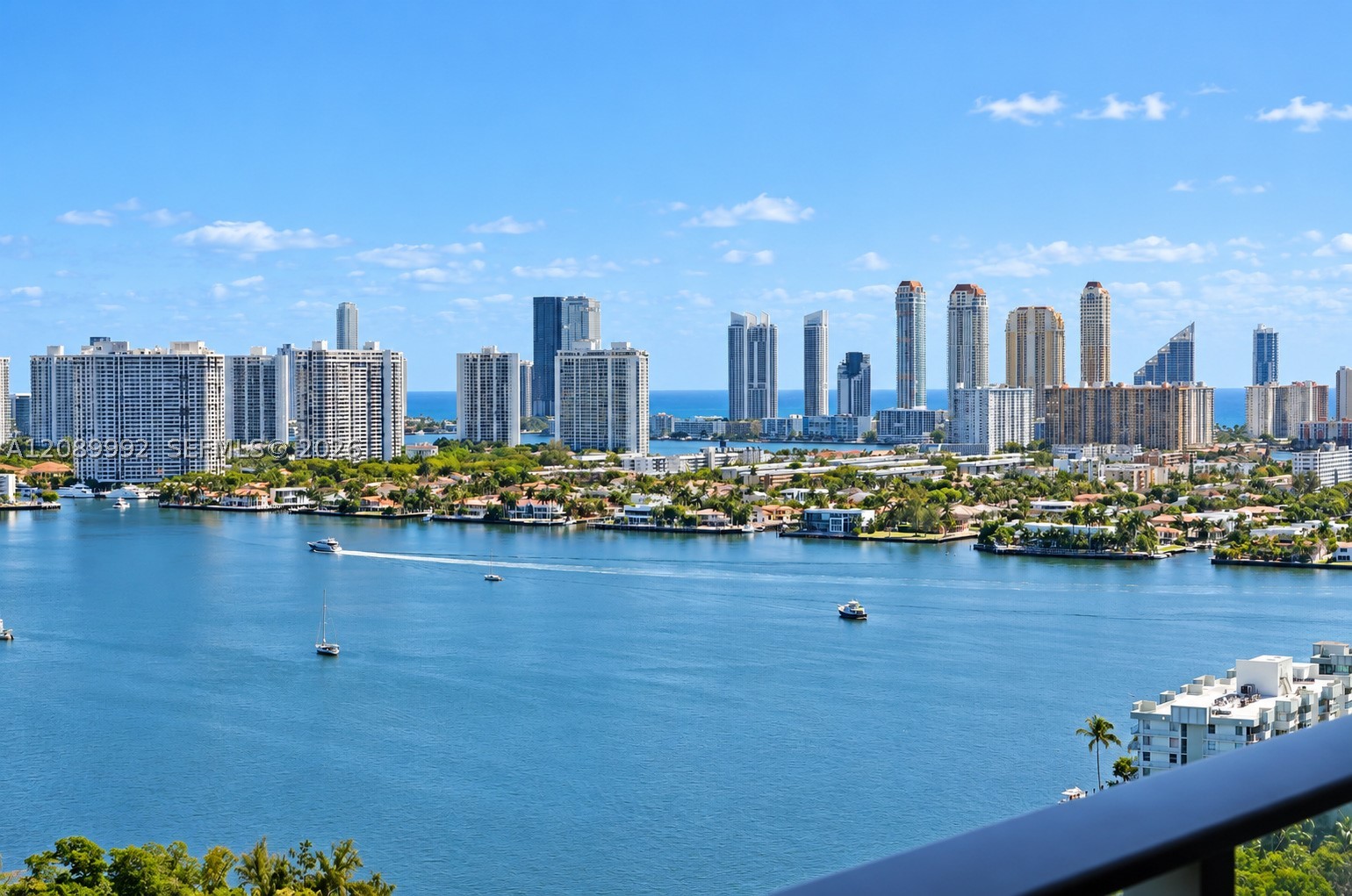16385 Biscayne Blvd 2502 — photo