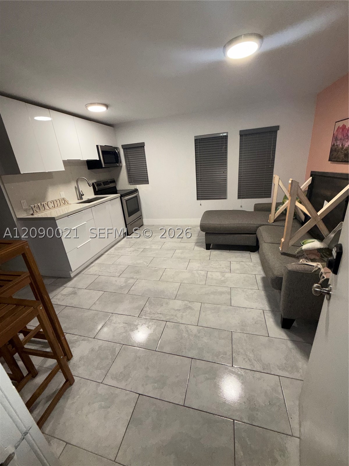 2020 Washington St 4 — photo