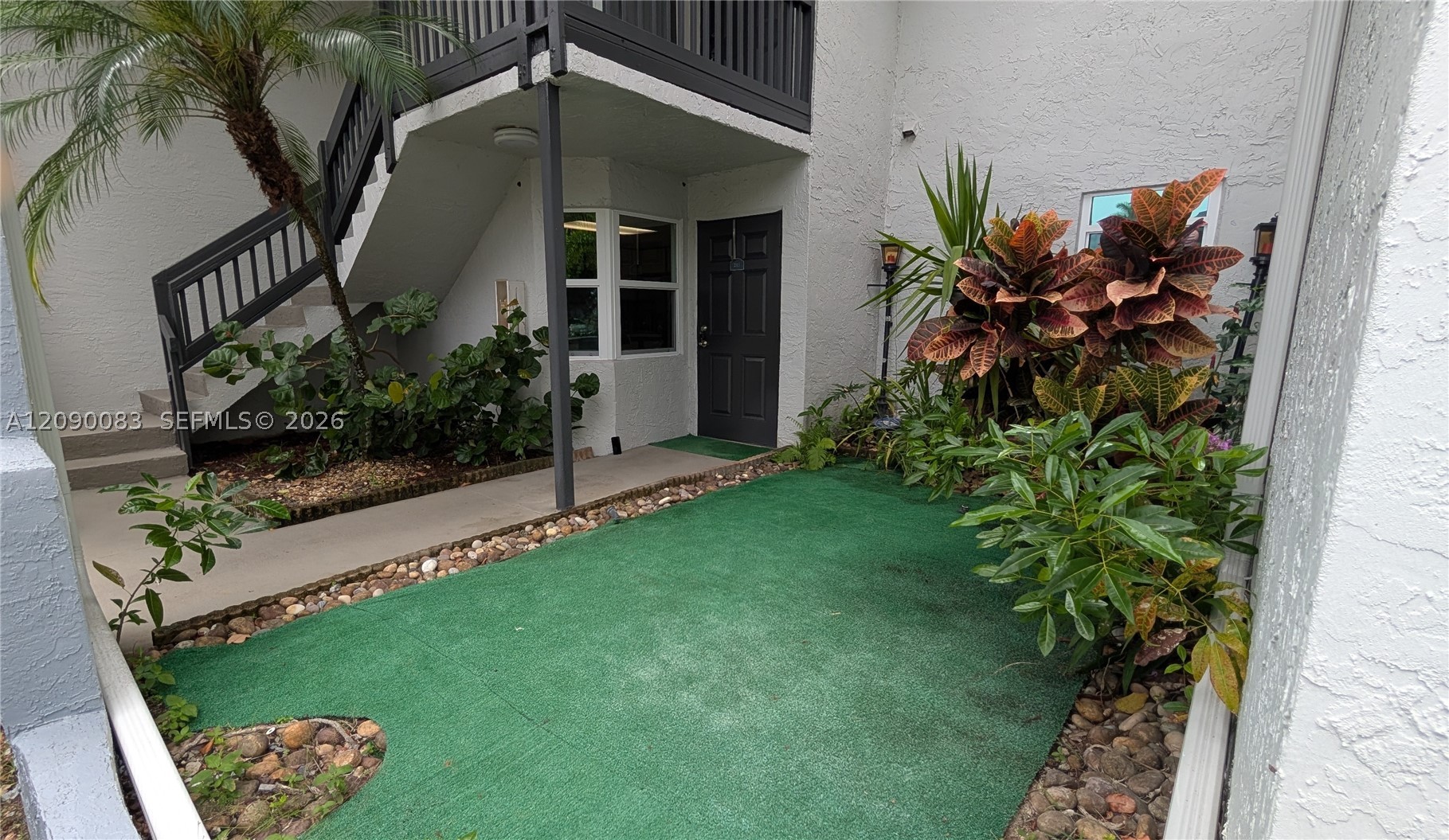 211 SW 113th Way 211 — photo