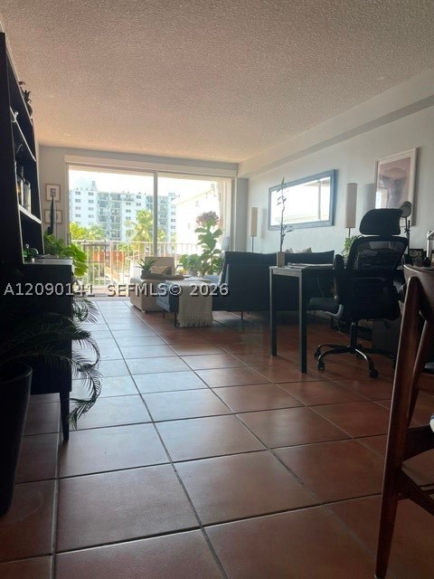 3716 NE 168th St 306 — photo